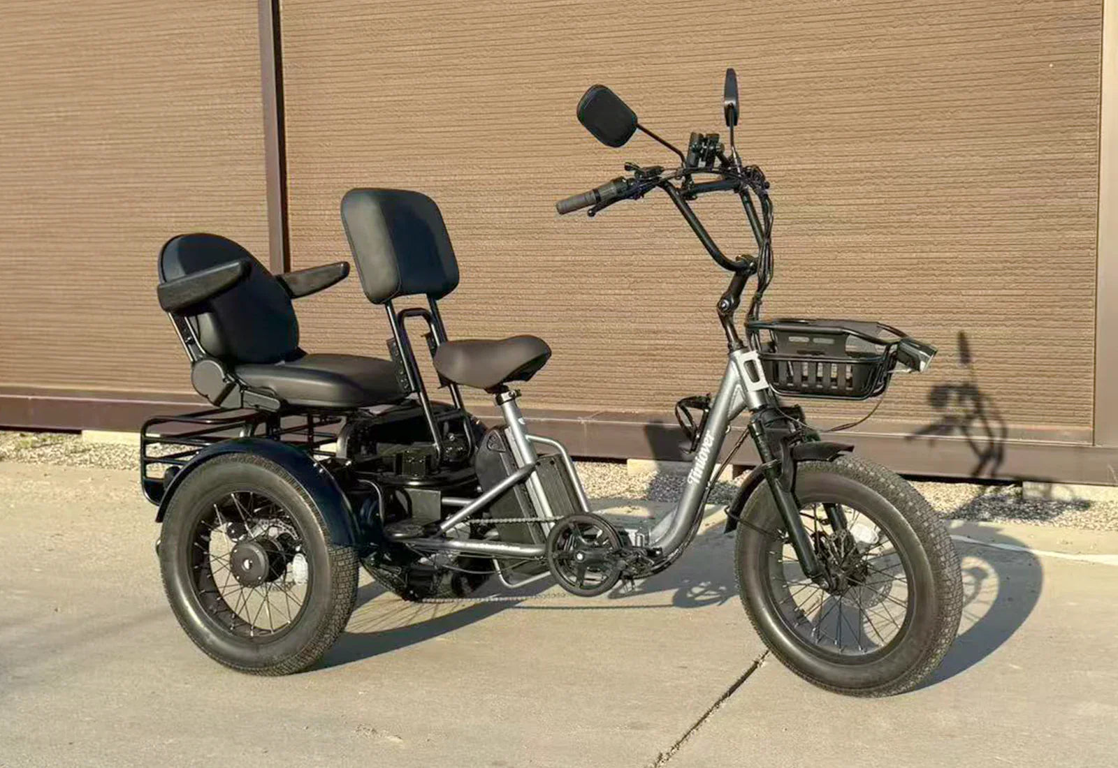 How Beginner Start Riding an Electric Trike — Safely and Confidently